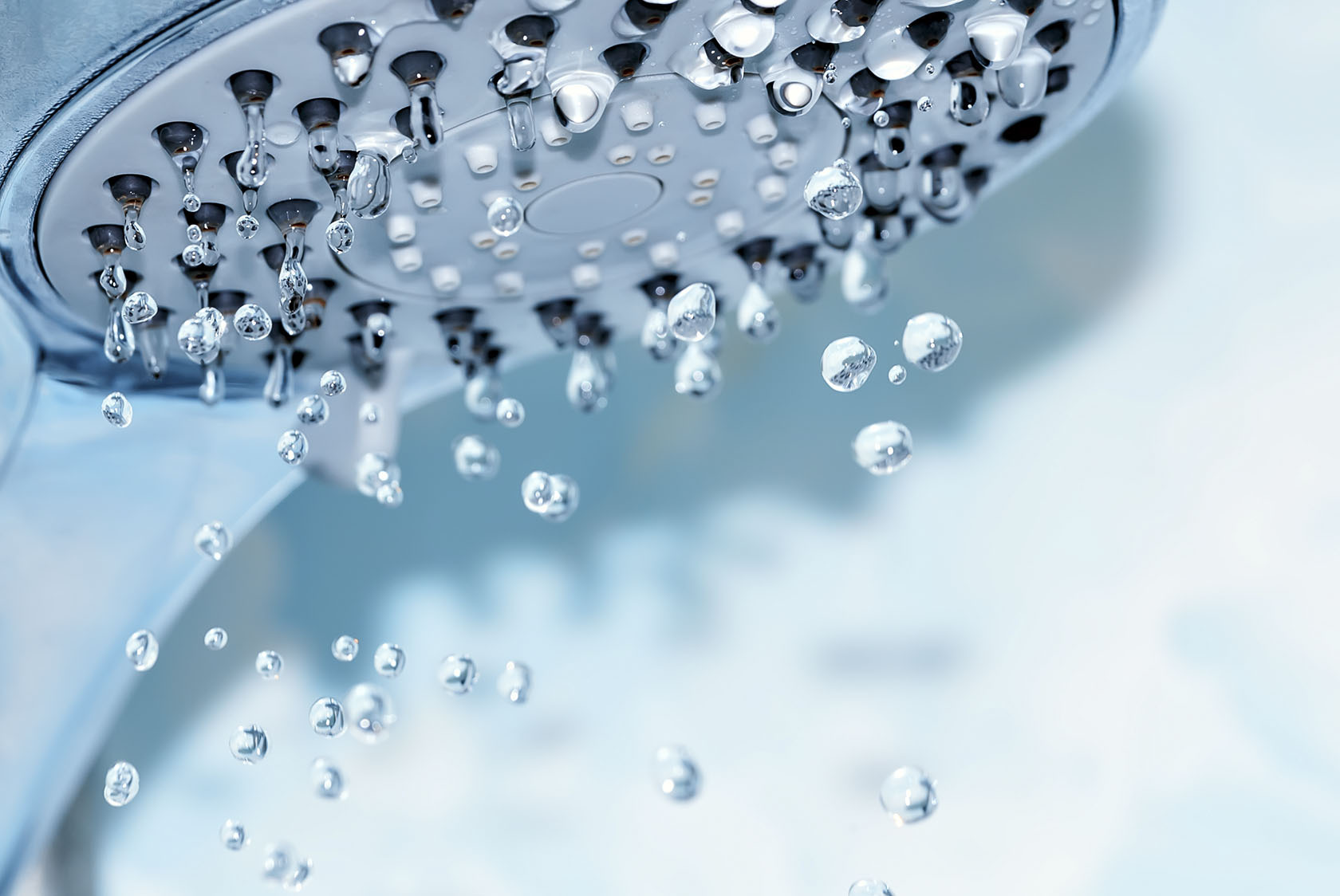 Jak słuchawka prysznicowa wpływa na oszczędność wody?